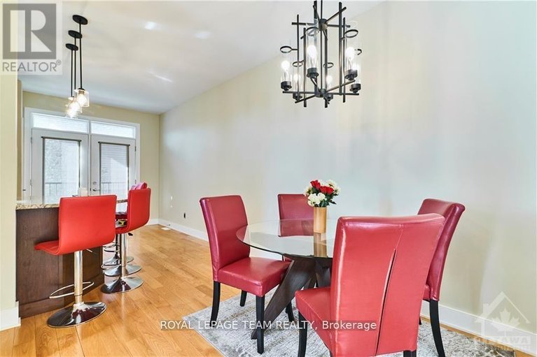 29679100/10-800-melwood-avenue/mckellar-heightsglabar-park/ottawa/ontario/K2A3C3_5