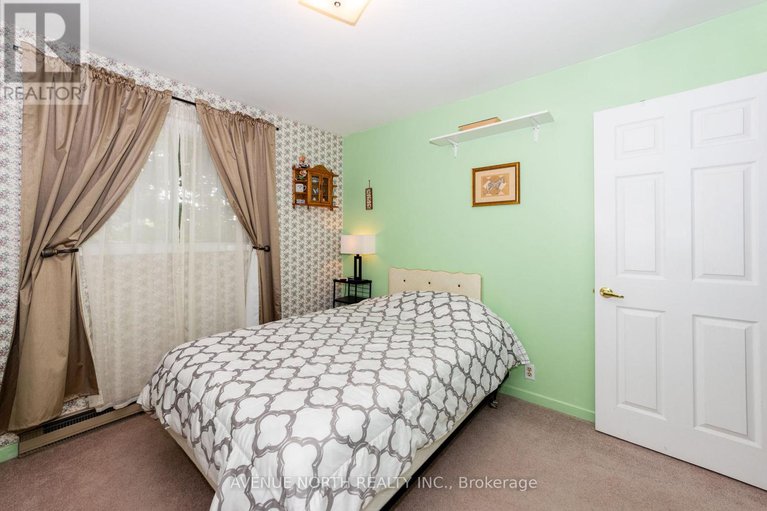 29268670/832-notre-dame-street/embrun/russell/ontario/K0A1W1_17