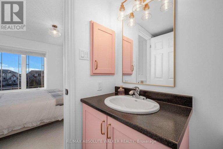 29652347/32-633-lakeridge-drive/avalon-east/ottawa/ontario/K4A0H4_23