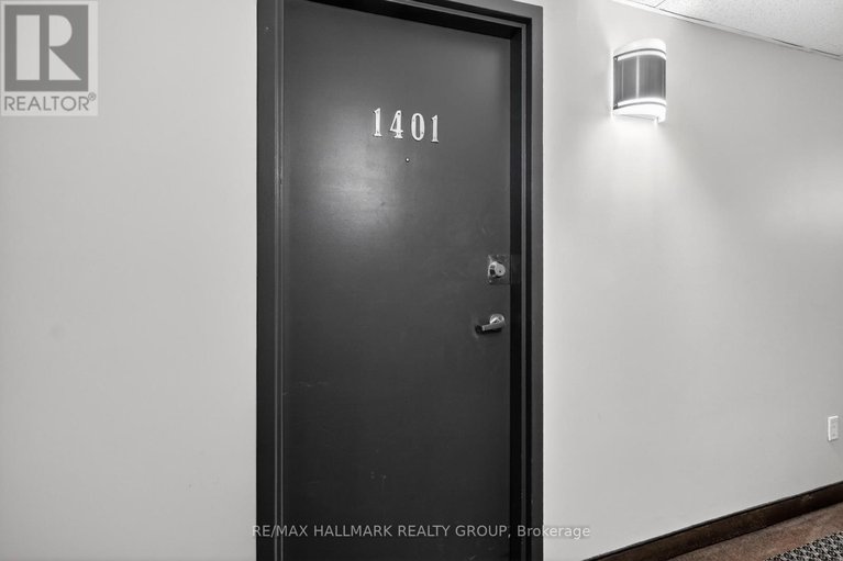 29682835/1401-134-york-street/lower-townbyward-market/ottawa/ontario/K1N1K8_4