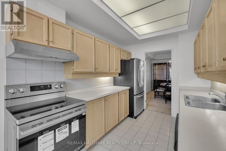 28921400/2204-1480-riverside-drive/riverview-park/ottawa/ontario/K1G5H2_14