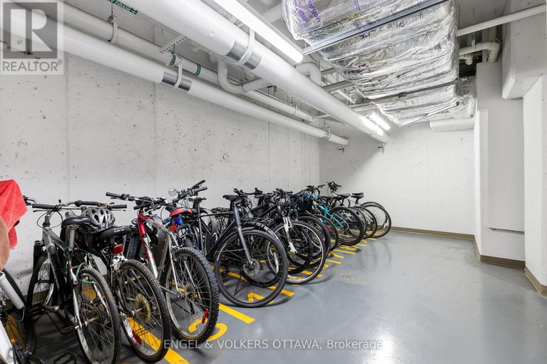 28607787/unit-308-570-de-mazenod-avenue/ottawa-east/ottawa/ontario/K1S5X2_24