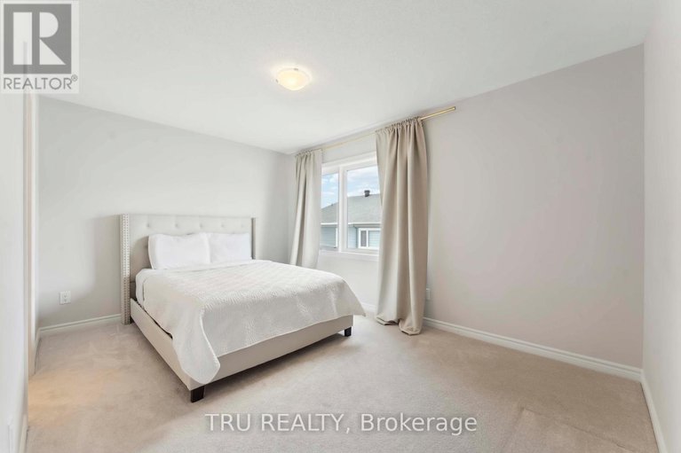 28426936/639-chillerton-drive/half-moon-bay/ottawa/ontario/K2J6X8_19