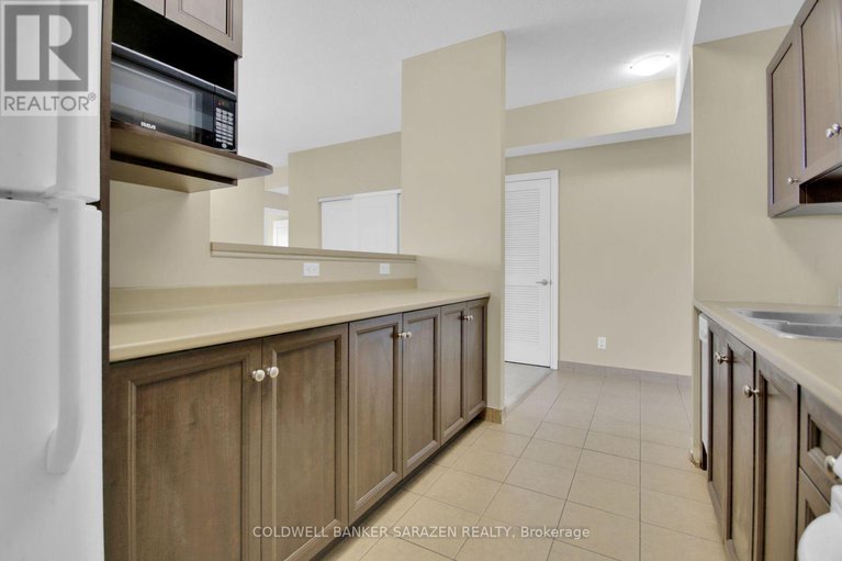 28614424/903-100-roger-guindon-avenue/riverview-park/ottawa/ontario/K1G3Z7_19