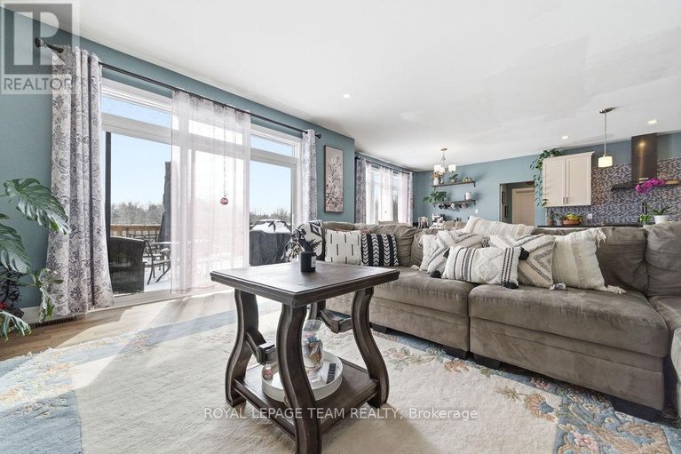 29486296/80-raymond-luhta-crescent/mcnabbraeside-twps/mcnabbraeside/ontario/K7S3G8_25