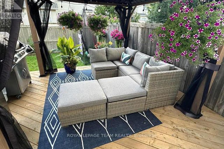 29368219/48-saddlesmith-circle/emerald-meadowstrailwest/ottawa/ontario/K2M2Y9_37