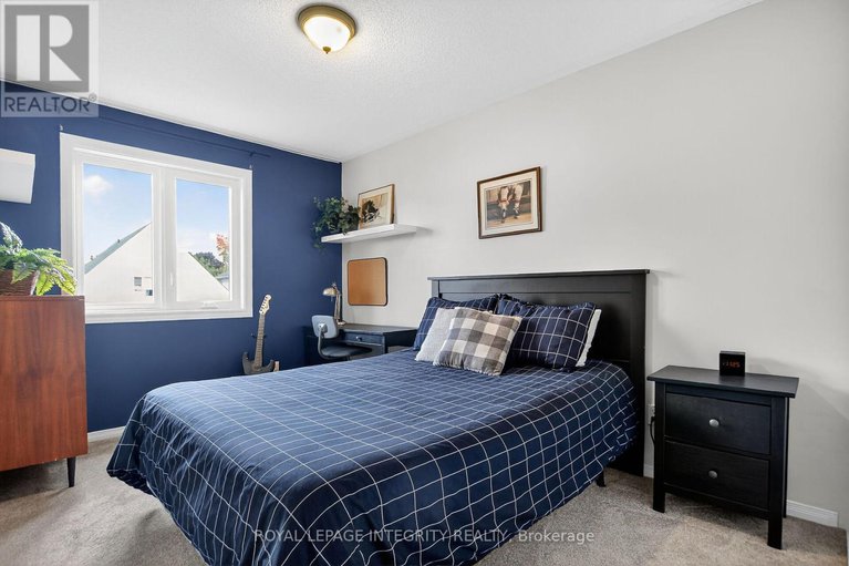 28934975/13-roblyn-way/barrhaven-east/ottawa/ontario/K2G5Z4_24