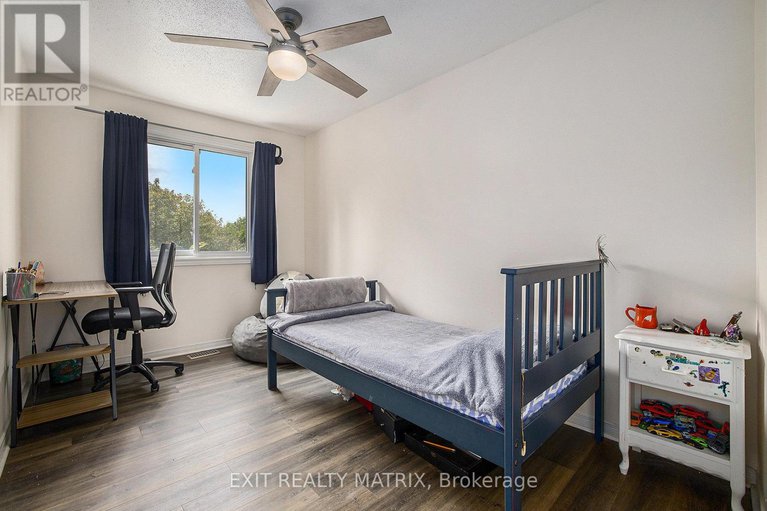 28615038/51-peterson-place/katimavik/ottawa/ontario/K2L4A8_24