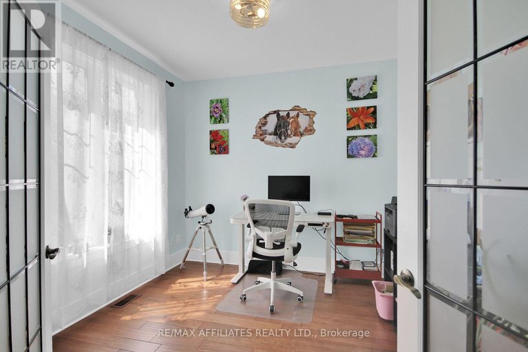 28600533/500-bradbury-court/kanata-north-west/ottawa/ontario/K2W0A1_12