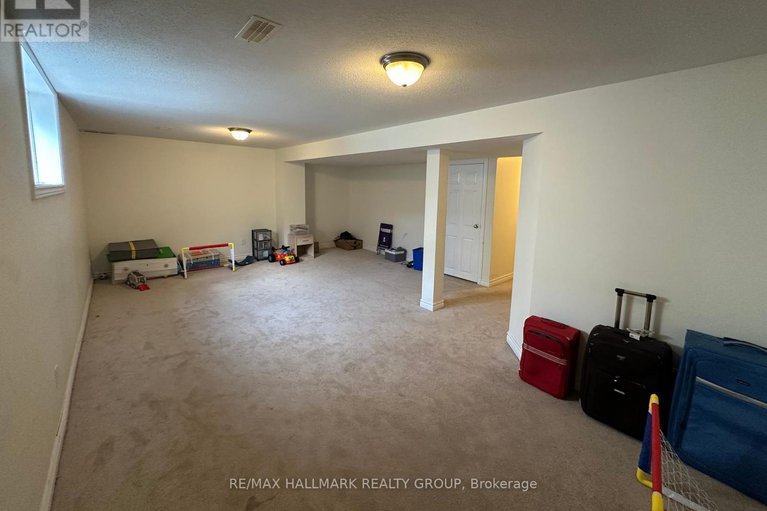 28499112/418-temiskaming-crescent/strandherd/ottawa/ontario/K2J0V4_19