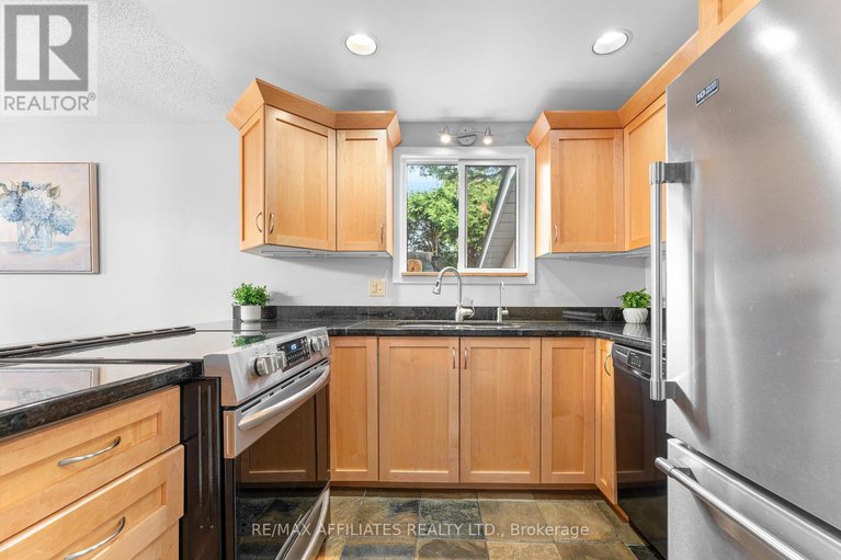 28850461/1278-bayview-drive/constance-bay/ottawa/ontario/K0A3M0_19