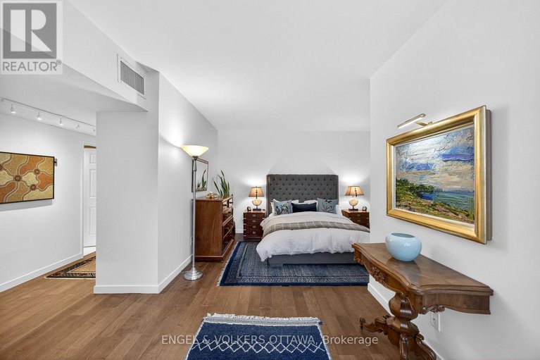 29267710/2404-160-george-street/lower-townbyward-market/ottawa/ontario/K1N9M2_30