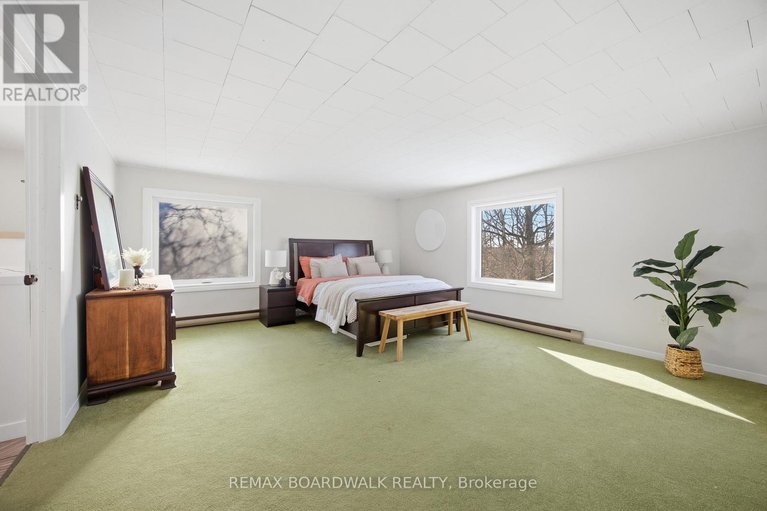 29648101/256-mitcheson-street/almonte/mississippi-mills/ontario/K0A1A0_14