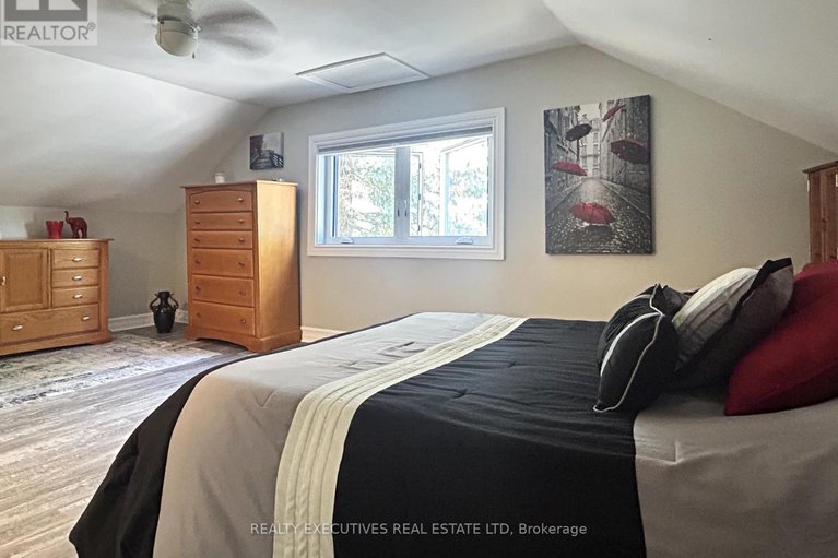 28771764/11908-toyeshill-road/south-dundas-matilda-twp/south-dundas/ontario/K0C2H0_29