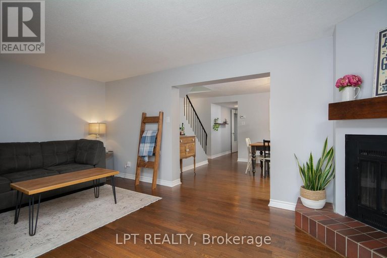 29600481/7-fable-street/pheasant-run/ottawa/ontario/K2J2C9_16