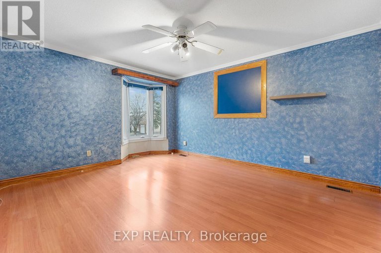 29126200/1626-prestwick-drive/queenswood-heights-south/ottawa/ontario/K1E2Y1_24