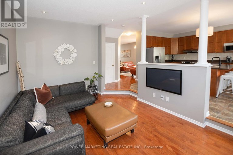 28879602/124-strathcarron-crescent/morgans-grantsouth-march/ottawa/ontario/K2K0C7_13