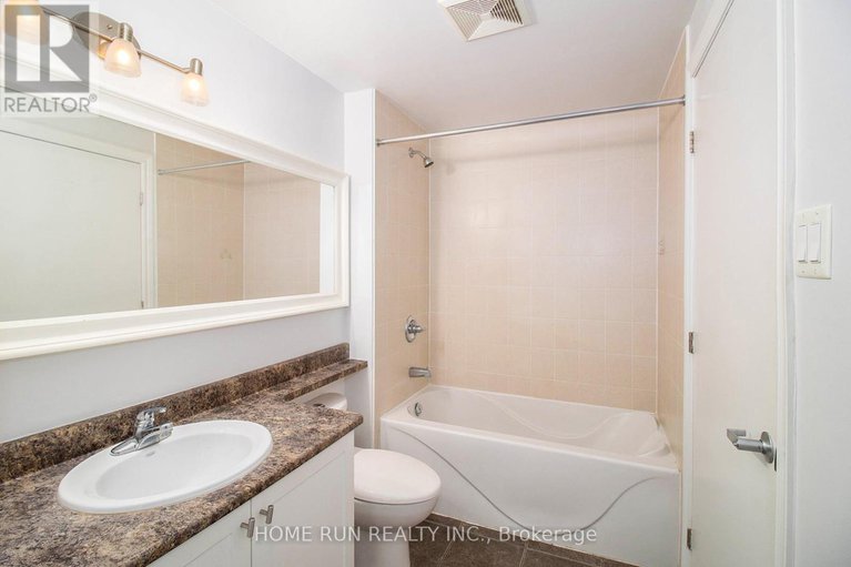 28465178/1211-234-rideau-street/sandy-hill/ottawa/ontario/K1N0A9_10