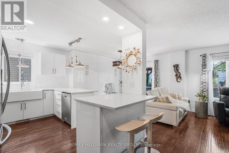 28555293/152-louise-street/town-of-rockland/clarence-rockland/ontario/K4K1R7_6