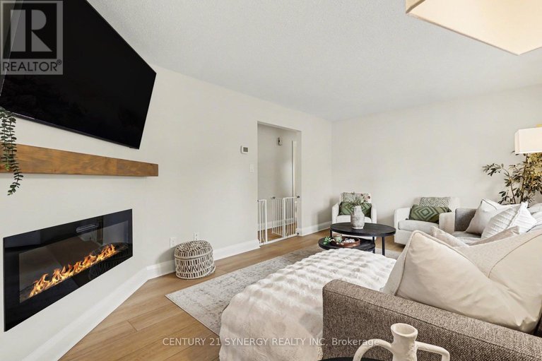 29578736/771-vinette-crescent/chatelaine-village/ottawa/ontario/K1E1X1_4