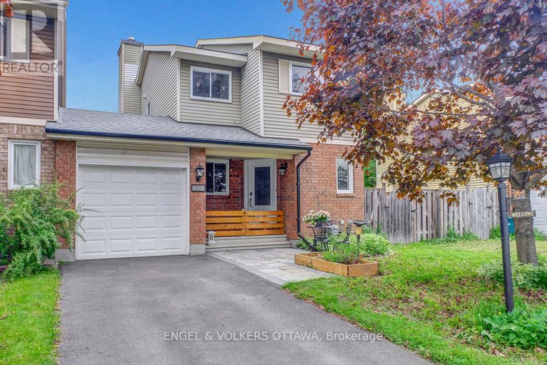 28587086/30-sovereign-avenue/craig-henrywoodvale/ottawa/ontario/K2G4W7_1