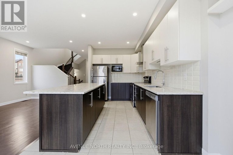 29619271/94-gardenpost-terrace/avalon-west/ottawa/ontario/K4A5H2_10