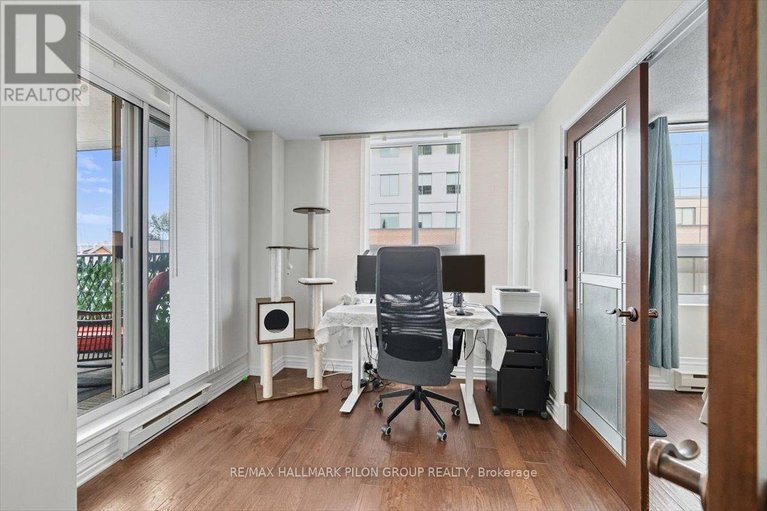 28894256/205-35-holland-avenue/ottawa-west/ottawa/ontario/K1Y4S2_13