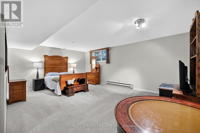 28935783/47-18-oyster-bay-court/stittsville-central/ottawa/ontario/K2S1H3_44