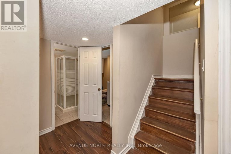 29654519/365-lefebvre-way/bilberry-creekqueenswood-heights/ottawa/ontario/K1E2W5_33