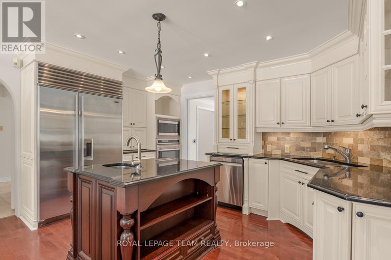 28700229/48-cedarhill-drive/cedar-hillorchard-estates/ottawa/ontario/K2R1C3_16