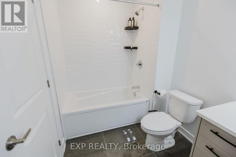 28466592/900-duxbury-lane/riverside-southgloucester-glen/ottawa/ontario/K4M0M3_43