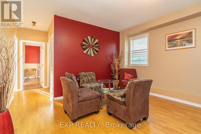 28624548/1567-rumford-drive/fallingbrookpineridge/ottawa/ontario/K4A4C1_21
