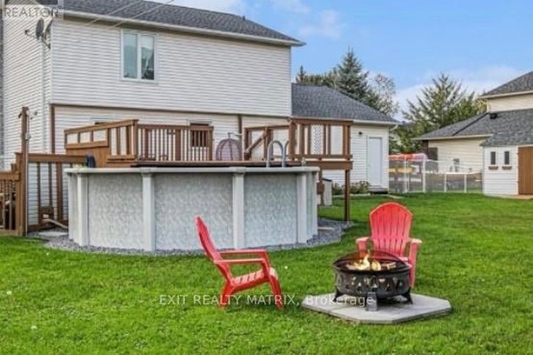 29621628/95-castlebeau-street/embrun/russell/ontario/K0A1W0_46