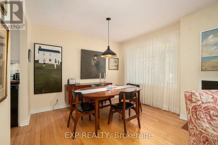 28907579/15-710-coronation-avenue/riverview-park/ottawa/ontario/K1G4G7_9