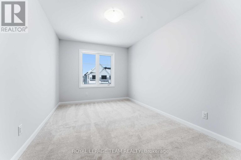 28486435/742-fairline-row/emerald-meadowstrailwest/ottawa/ontario/K2V0V7_28