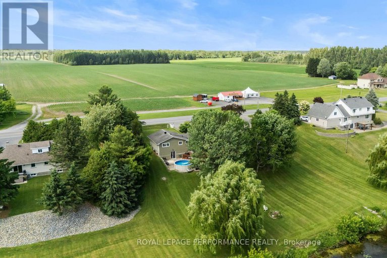 29303460/1430-notre-dame-street/russell-twp/russell/ontario/K0A1W0_7