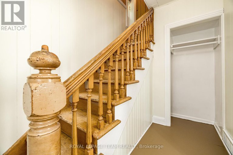 28723611/2106-dunrobin-road/kanata-north-east/ottawa/ontario/K0A1T0_23