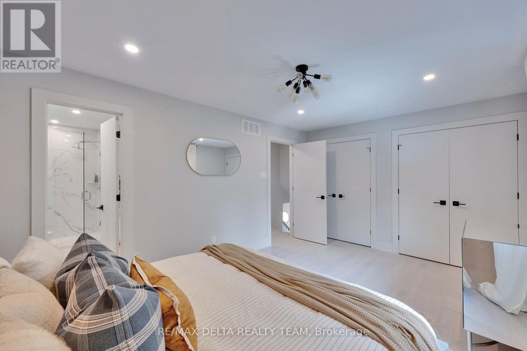 28875474/2556-gravelle-crescent/blackburn-hamlet/ottawa/ontario/K1B3A3_28