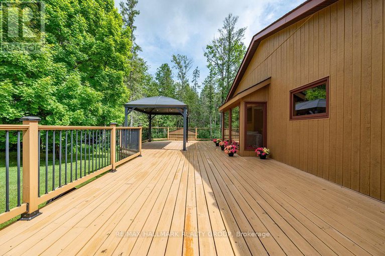 28550046/206-deerwood-drive/fitzroy-ward-south-west/ottawa/ontario/K0A2H0_29