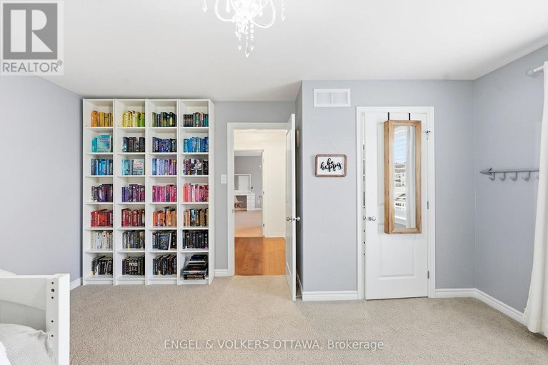 29245175/517-golden-sedge-way/blossom-parkkemp-parkfindlay-creek/ottawa/ontario/K1T0G3_31