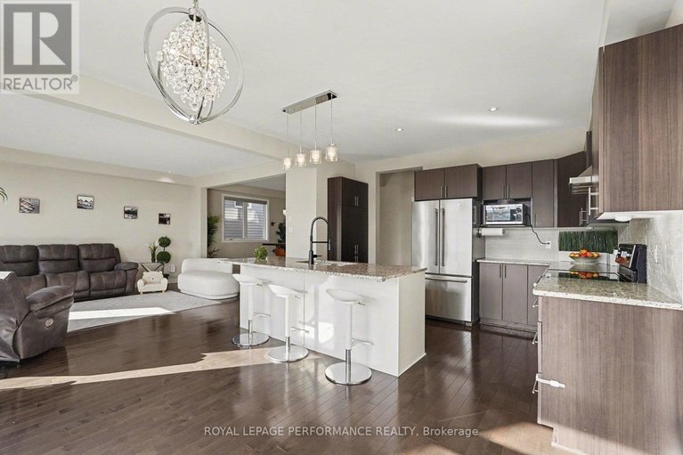 29669159/504-yellow-birch-street/mer-bleuebradley-estatesanderson-park/ottawa/ontario/K1W0J3_8