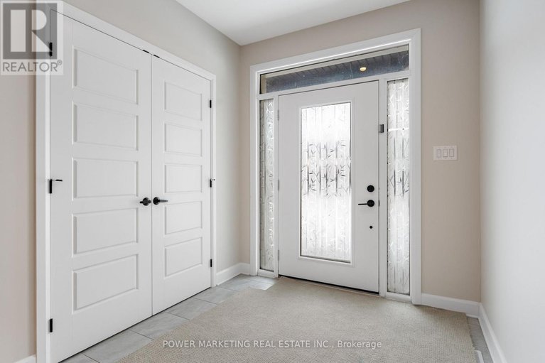 29223137/886-sendero-way/remainder-of-stittsville-area/ottawa/ontario/K2S2W8_2