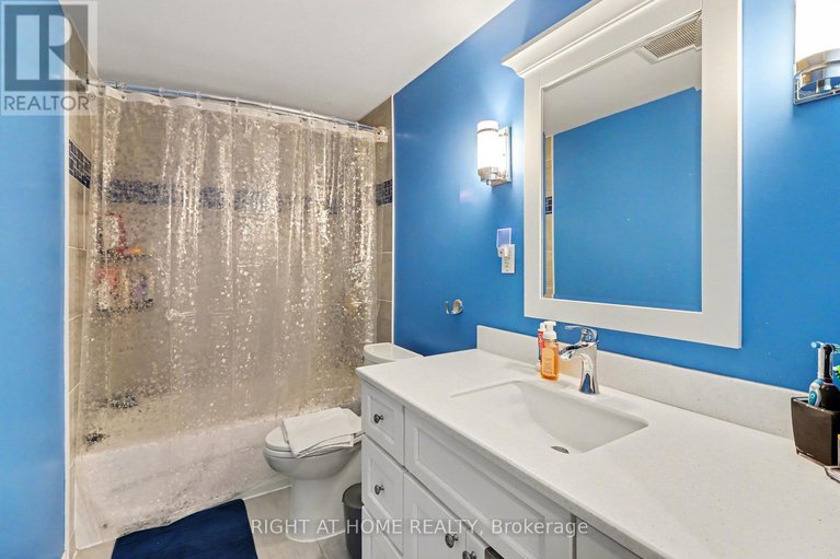 29353091/51-westpark-drive/blackburn-hamlet/ottawa/ontario/K1B3G4_26