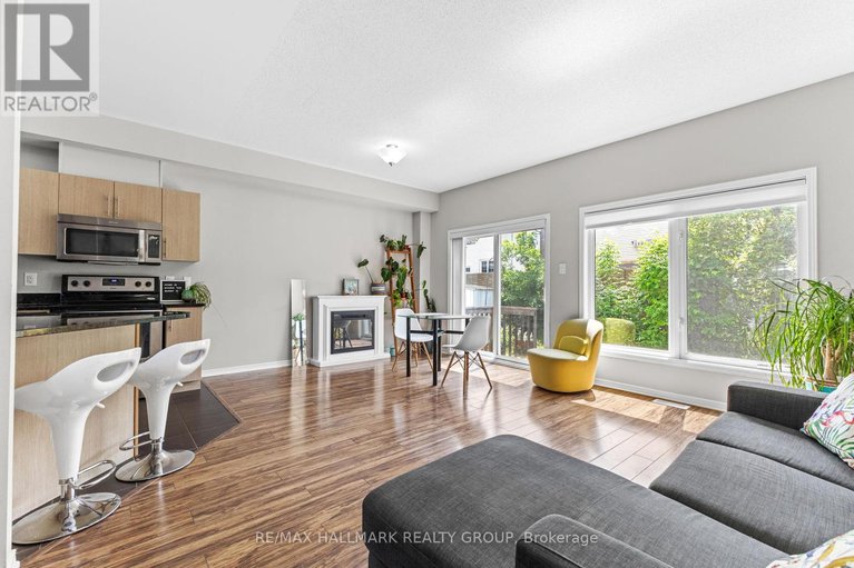 28512162/53-dundalk-private/stonebridge/ottawa/ontario/K2J0J5_14