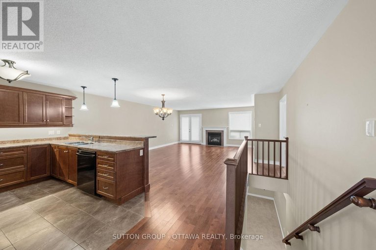 29457938/458-van-dusen-street/almonte/mississippi-mills/ontario/K0A1A0_5
