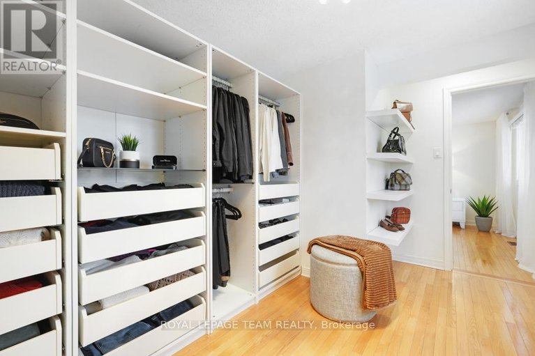 29297115/28-holitman-drive/knollsbrook/ottawa/ontario/K2J2A9_24