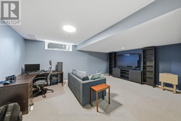 29623978/814-nesting-way/fallingbrookgardenway-south/ottawa/ontario/K4A3X2_28