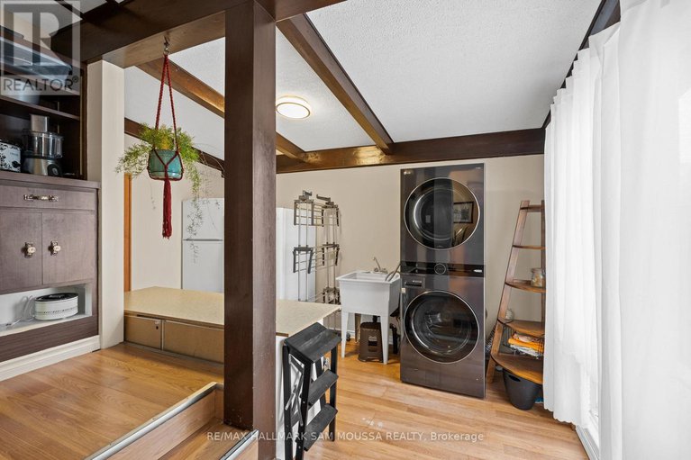 29138832/9-quinpool-crescent/arbeatha-park/ottawa/ontario/K2H6H9_11