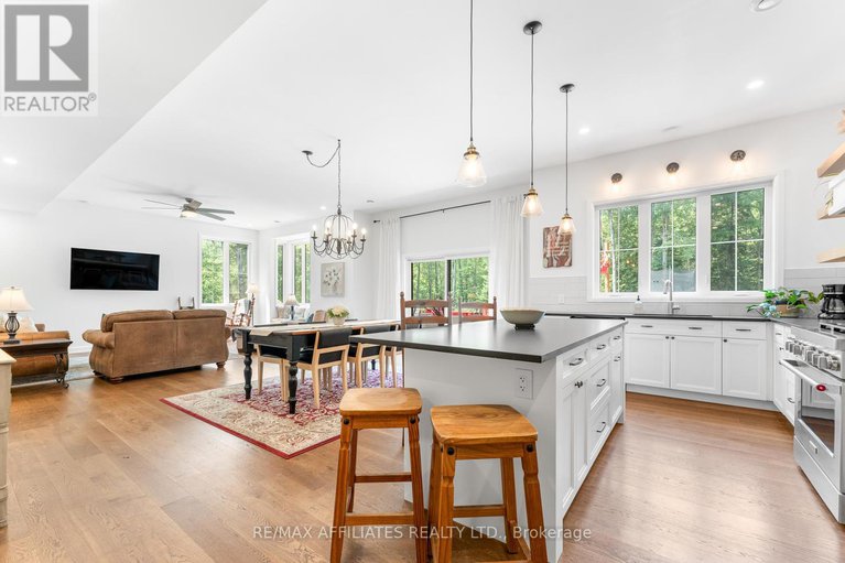 28828872/150-maclarens-side-road/woodlawnmaclarens-landingkilmaurs/ottawa/ontario/K0A3M0_21