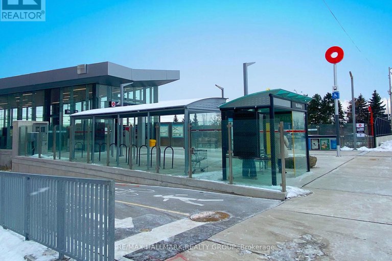 29420201/208-555-anand-private/riverside-park-south/ottawa/ontario/K1V2R7_39